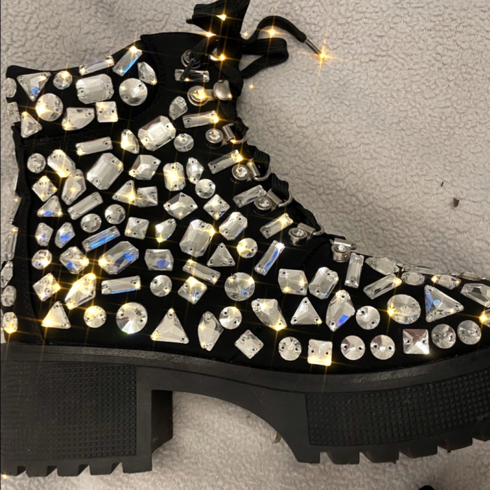 Size 9 RHINESTONE ZIP COMBAT BOOTS - Picture 2 of 8
